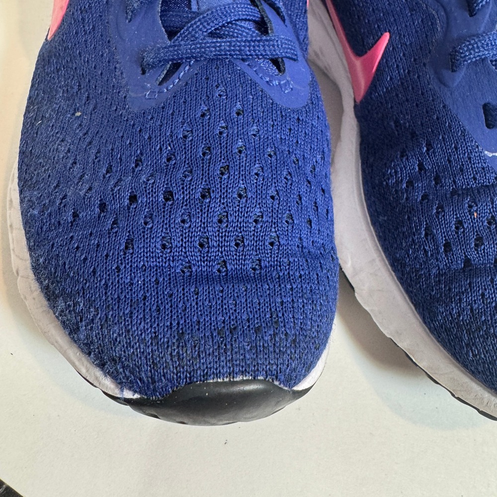 Nike Running Shoes Women's Blue Pink Athletic Sneakers Training Activewear 7.5 - Picture 2 of 16